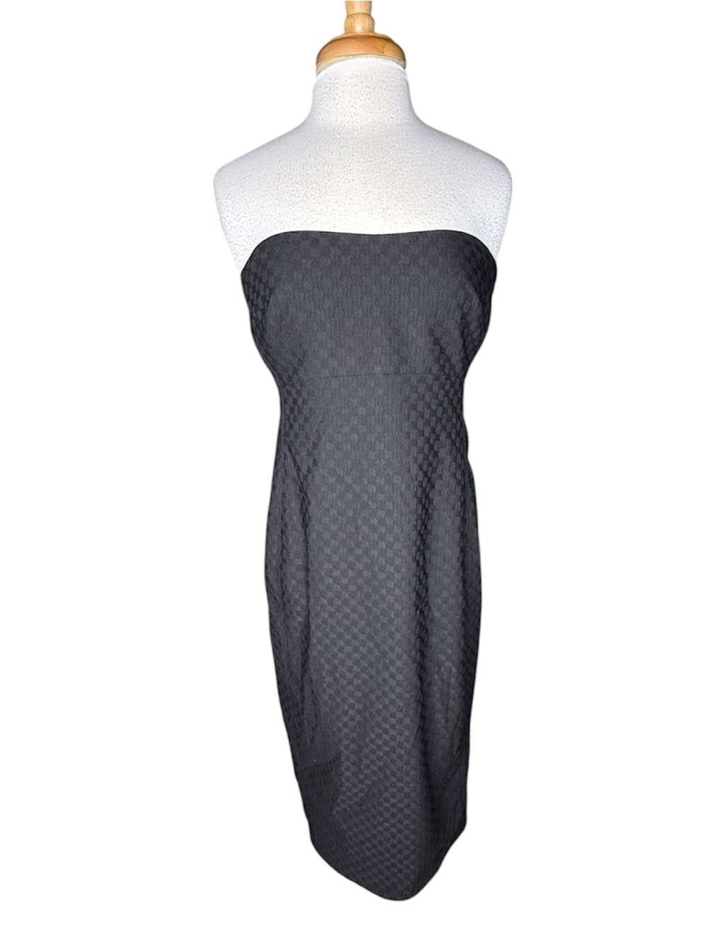 J. Crew Strapless dress in stretch matelasse NWT - Picture 2 of 5